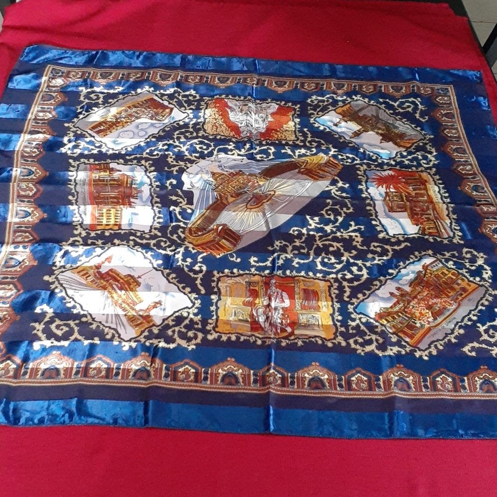 BEUTIFUL SCARF